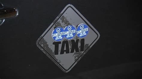 City warns of fake taxis, taxi scams as more cabs .